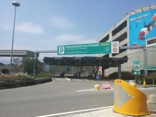Parcheggio P-A Lunga Sosta Aeroporto Torino