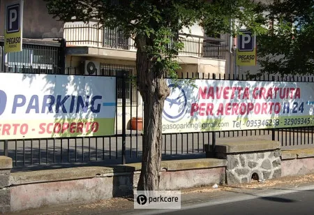 Pegaso Parking foto 1