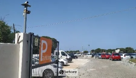 Orange Airport Parking Valet foto 2